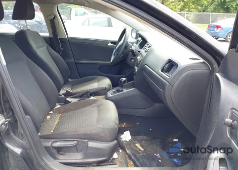 2013 Volkswagen Jetta 2.0L Base из США, поврежденный, VIN 3VW2K7AJ3DM374010